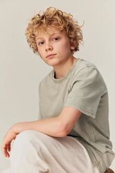 H&M футболка виварена хакі 