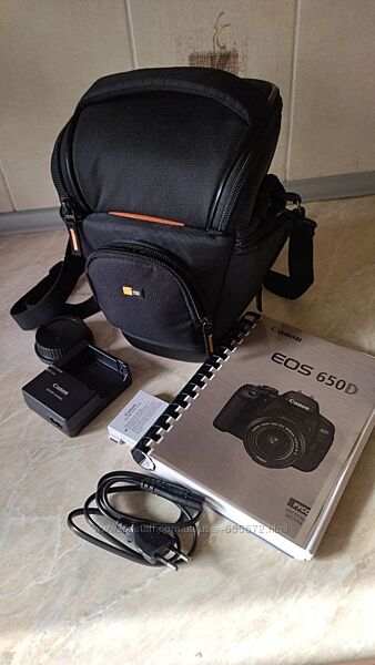 Цифровая зеркальная фотокамера Canon EOS 650D