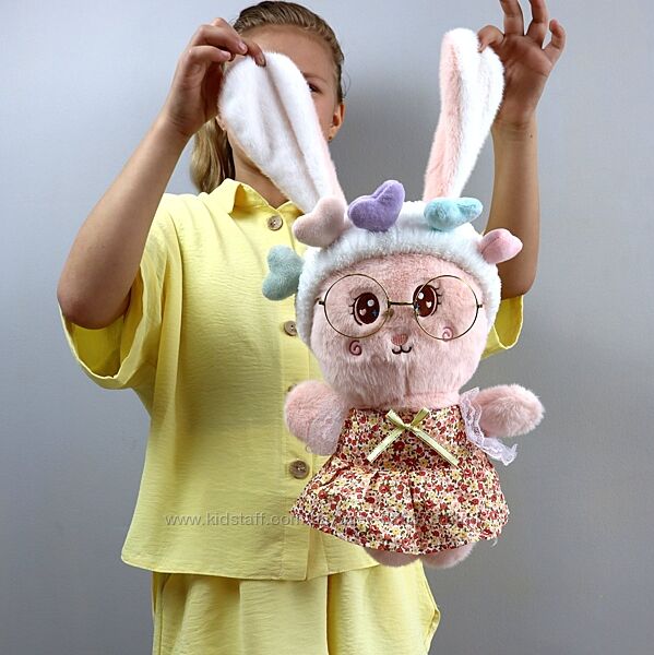 М&acuteяка іграшка зайчик у сукні 30 см, окуляри, пов&acuteязка