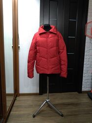 Фирменная зимняя куртка для девочки. размер 38-40
