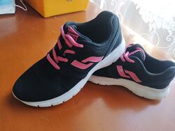 Кросівки для дівчинки