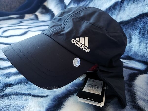 Кепка adidas. Утипленная.