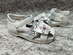 Дитячі білі босоніжк для дівчинки, 26-31рр