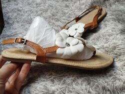 Жіночі босоніжки, 36р. , 39р, сток