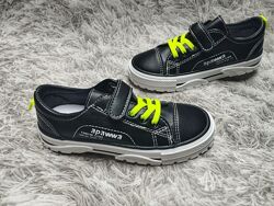 Дитячі кросівки, 26-31рр, румунія