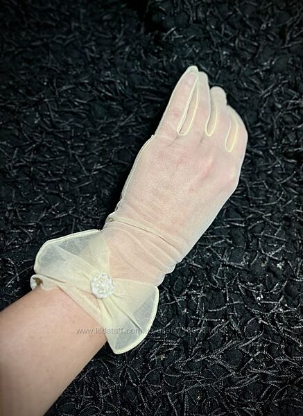 Рукавиці на різний смак гепюр, шкіряні жіночі сіро-оливкового кольору