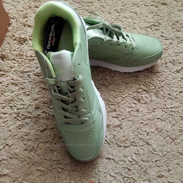 Жіночі кросівки. Натуральна шкіра. Розмір 41 