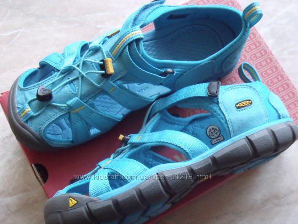 Босоножки Keen