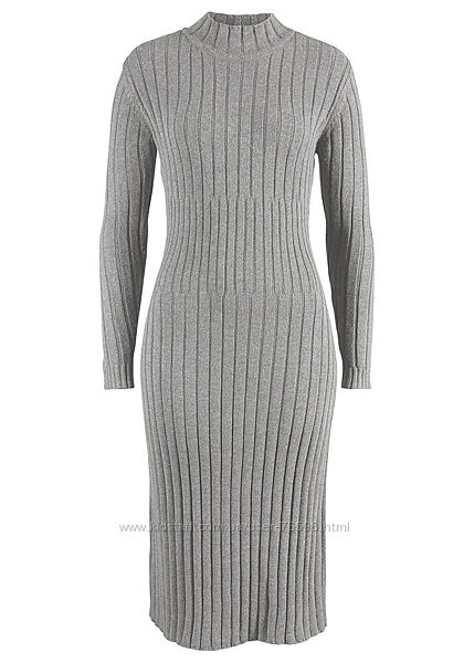 Платье вязаное трикотажное в рубчик миди серое теплое