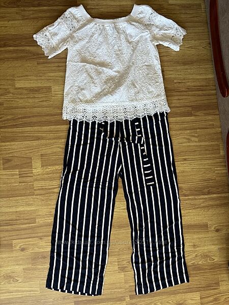 Костюм брюки и блуза H&M.