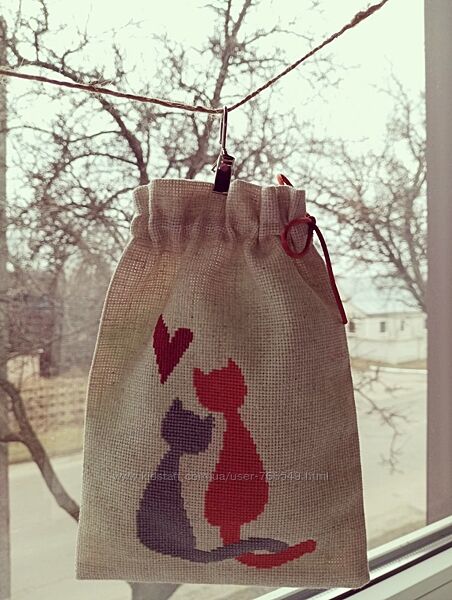Еко-торбинка з вишивкою хрестиком ручної роботи Березневі коти, подарунок
