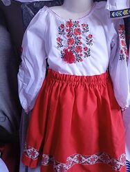 Костюми вишиванки дівчинка