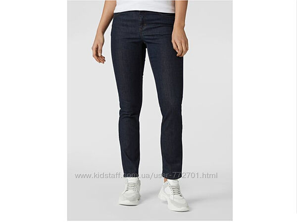 Шикарные джинсы, немецкого бренда Charles Vgele, Sandra. 40 евро