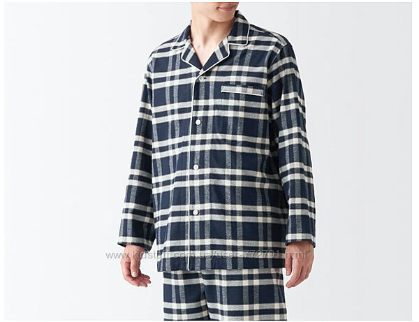 Теплая, уютная, фланелевая пижамная кофта от MUJI. М