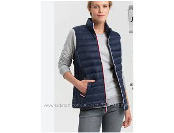 Теплый стеганный жилет безрукавка, от Trespass. 36 евро