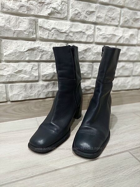 Шкіряні чоботи ботинки р.40