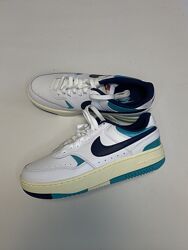 Нові кросівки, оригінал Кросівки NIKE GAMMA FORCE