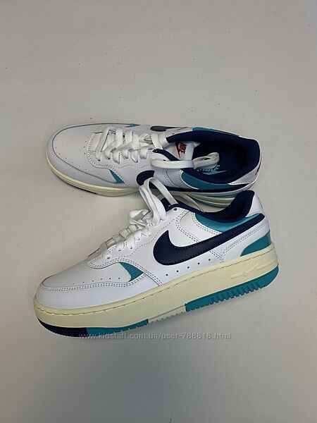 Нові кросівки, оригінал Кросівки NIKE GAMMA FORCE