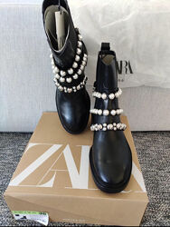 Ботинки Zara 25,5 см. 