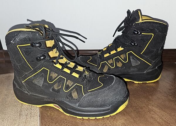 Взуття Elten з Німеччини з захистом р.38-25см стелька