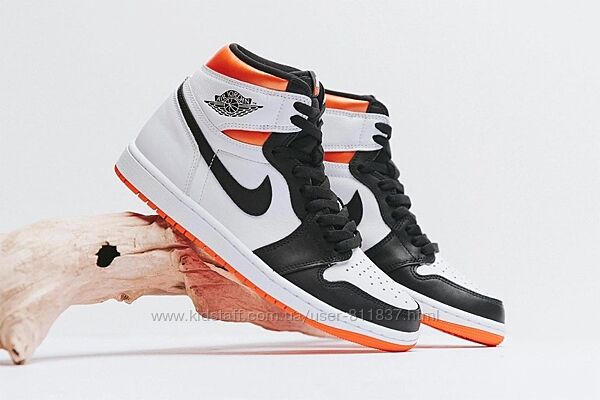 Підліткові шкіряні кросівки, хайтопи Nike Jordan 41р. 