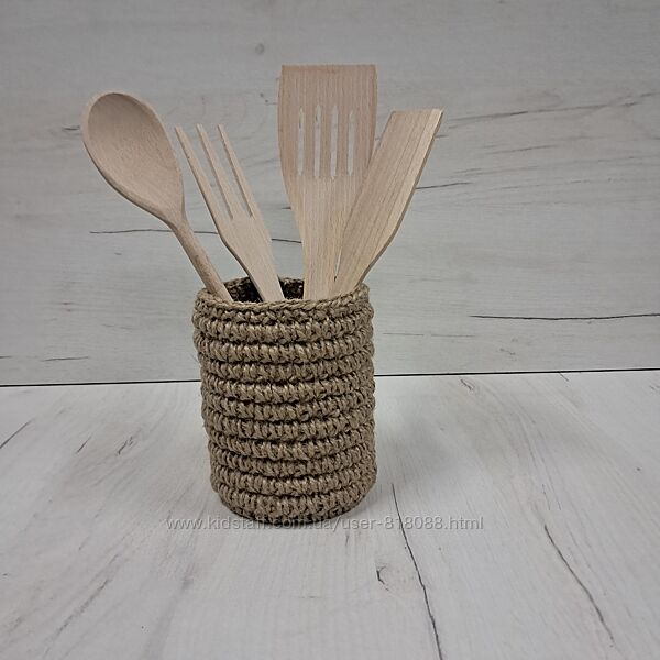 Кошик з джуту, вязаний