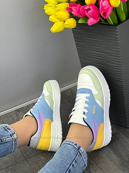 Жіночі кросівки акція р.36-40