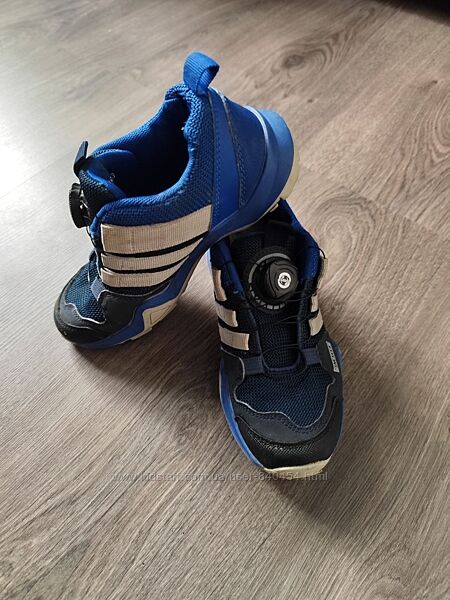 Кросівки без шнурків 32 р