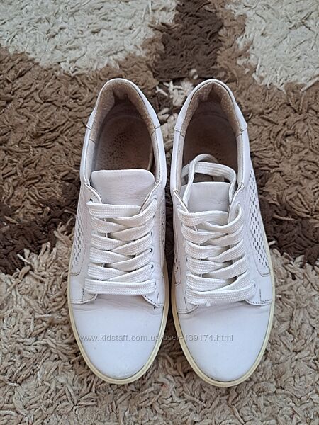 Кожаные кеды