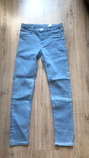 Нові джинси без біркі, із комплекта H&M на 9-10 років