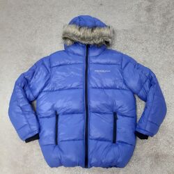 Зимняя теплая фирменная куртка
