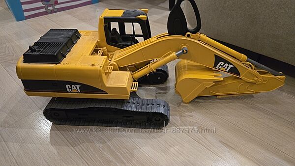 Екскаватор CAT тм BRUDER. Оригінал.