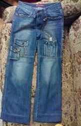 Красивые стильные женские синие джинсы бойфренд с цепями