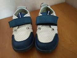 Кросівки Шалунишка