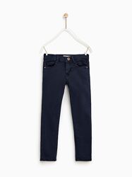 Zara Іспанія оригінал базові джинси в р-рі 10 або 140 нові