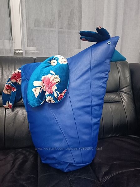 декоративна подушка птиця -щастя 