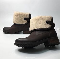Зимові водонепроникні черевики чоботи UGG оригінал 35,36,37,38