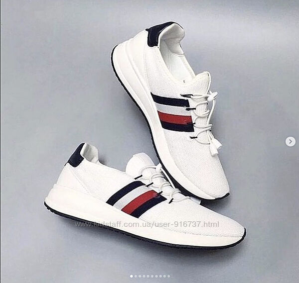 Кросівки від популярного американського бренду Tommy Hilfiger 38