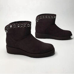 Знижка Зимові замшеві черевики UGG оригінал 36.5, 37
