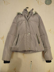 Куртка женская размер 46