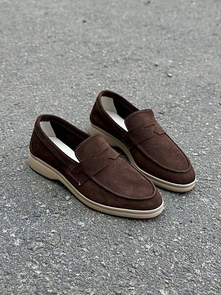 Сіро-коричневі, шоколад, капучино, бежеві, темно-сині лофери