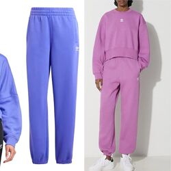Розовый голубой бузковый спортивный костюм adidas originals fleece