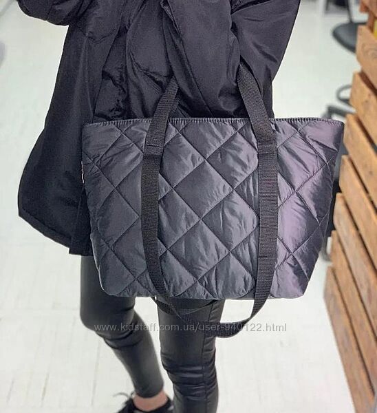 Женская большая сумка из стеганой плащевки болоньевая через плечо шоппер