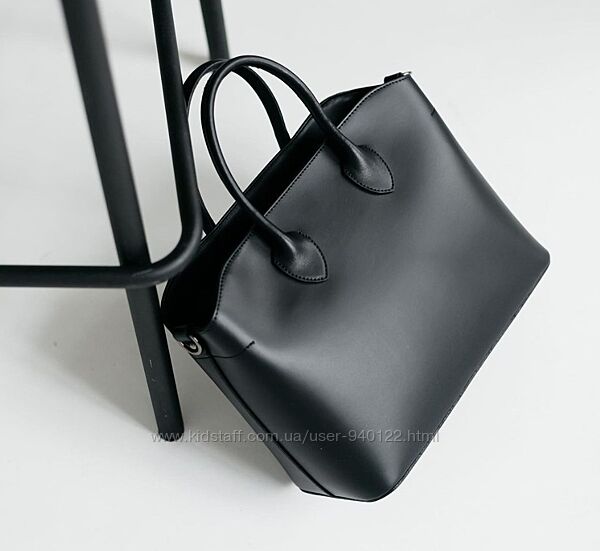 Сумки жіночі шкіряні Італія Тоут сумка з натуральної шкіри чорна