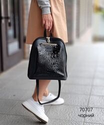 Зручний міський рюкзак жіночий еко-шкіра не дорого  сумка рюкзак топ