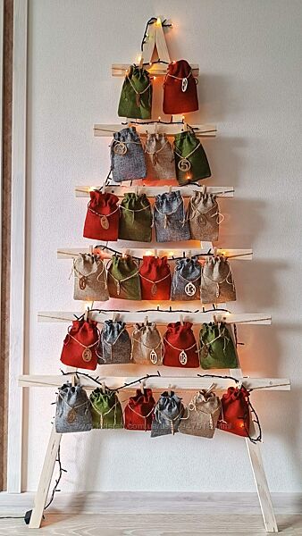 Сучасний Адвент календар, повний комплект