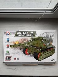 Металевий конструктор, танк, Технок