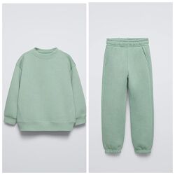 Комплект костюм світшот штани для дівчинки від Zara