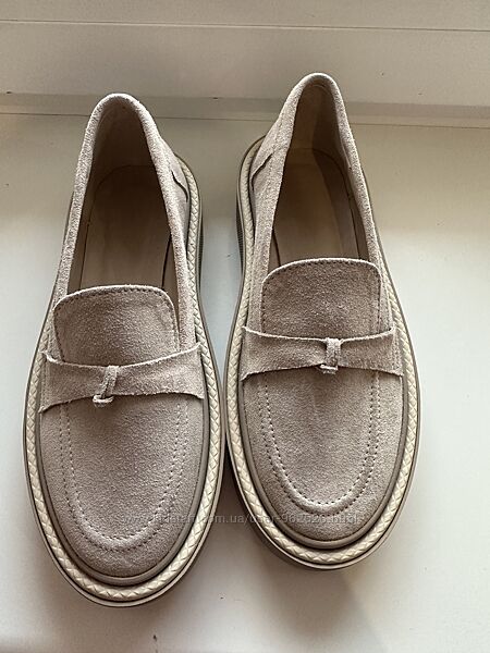 Лофери замша