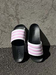 Шльопанці Adidas. Оригінал.